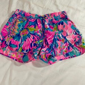 XS Lilly Pulitzer athletic shorts